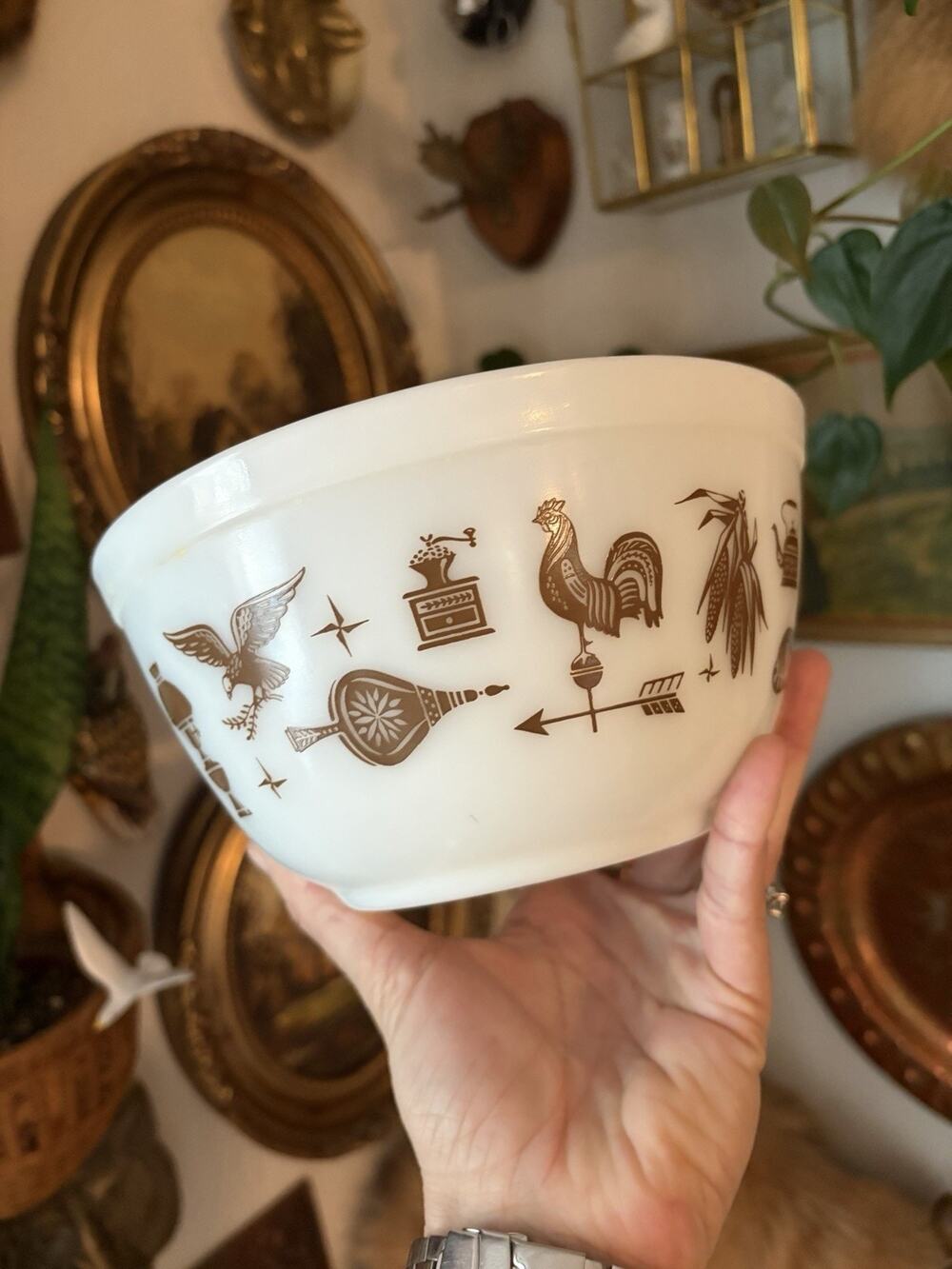 Vintage PYREX Early American Mixing Nesting Bowl 1.5 qt Eagle Rooster #402